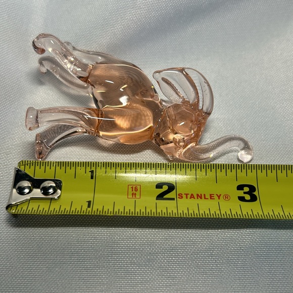 Hand Blown Pink Glass Elephant - Picture 10 of 11